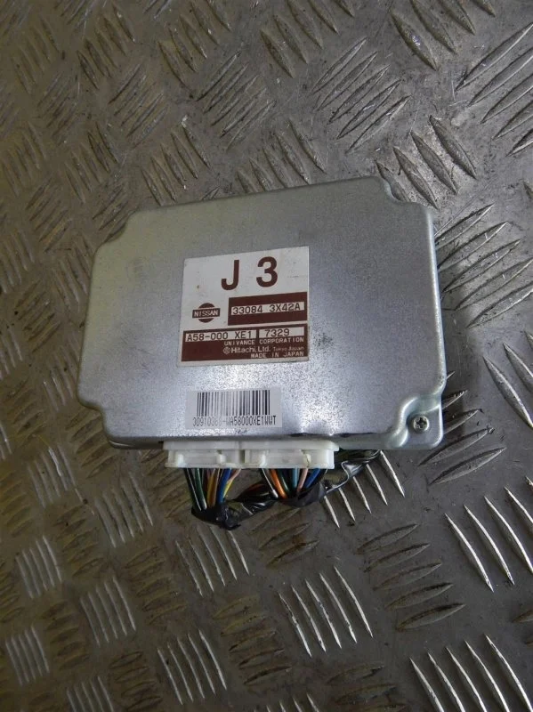 Блок управления раздаточной коробкой Nissan Navara (D40) 2004-2015 2008 330843X42A 2.5 D YD25DDTI