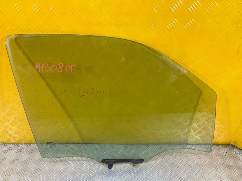 Стекло двери передней правой Nissan Pathfinder (R51M) 2004-2013 2006 80300EB310 ВНЕДОРОЖНИК 2.5 D YD25DDTI
