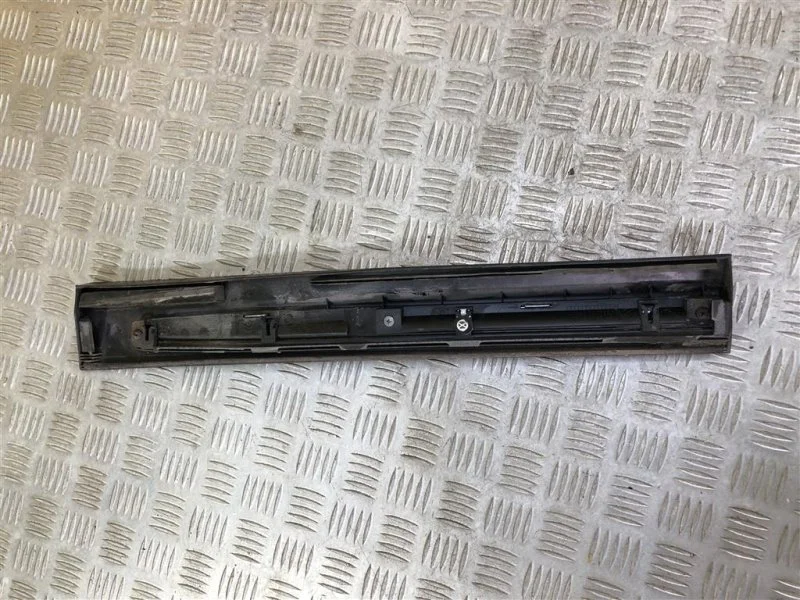 Молдинг двери передней правой Infiniti Qx70 (2013-2017) 2015 808701CA0A 3.0 D V9X C002615