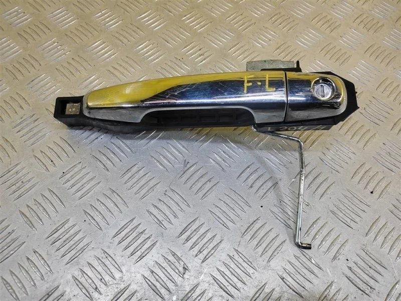 Ручка двери наружная передняя левая Mitsubishi L200 (2006-2015) 2008 5716A032 ПИКАП 2.5 D 4D56