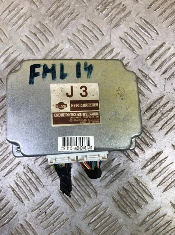 Блок управления раздаточной коробкой Nissan Navara (D40) 2004-2015 2007 330843X42A 2.5 D YD25DDTI