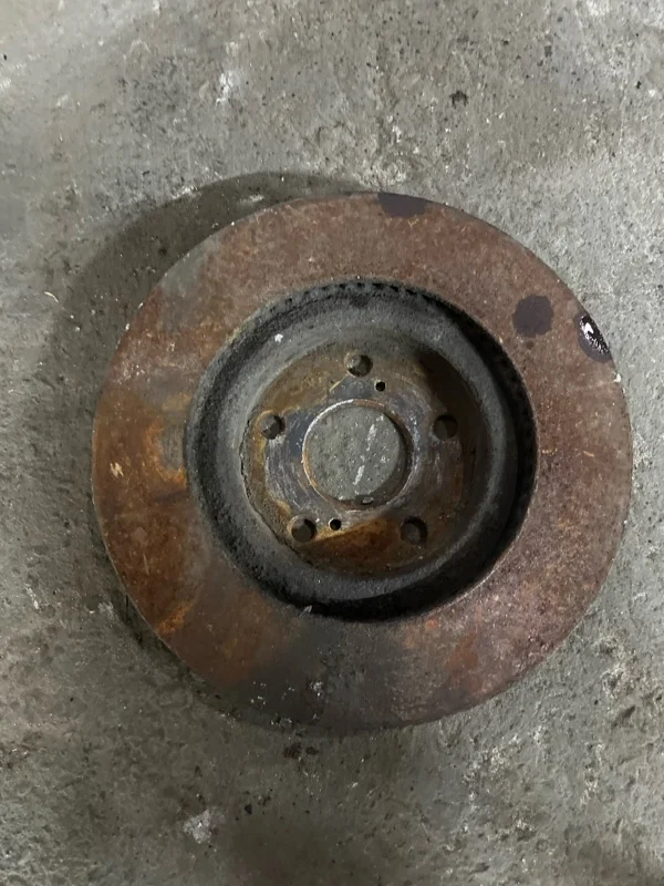 Диск тормозной передний Toyota Rav 4 (Xa30) (2005-2014) 2009 4351242050 2.4 I 2AZFE