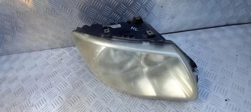 Фара правая Chrysler Grand Voyager Iv (2001-2007) 2004 04857830AC 2.8 D RGZP53