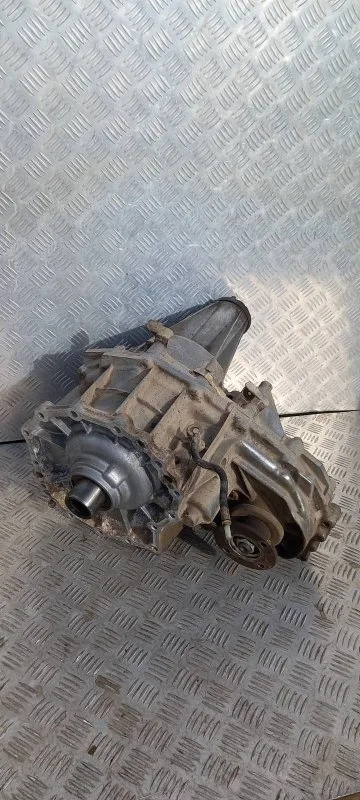 Раздаточная коробка Nissan Navara (D40) 2004-2015 2008 33100EA301 2.5 D YD25DDTI