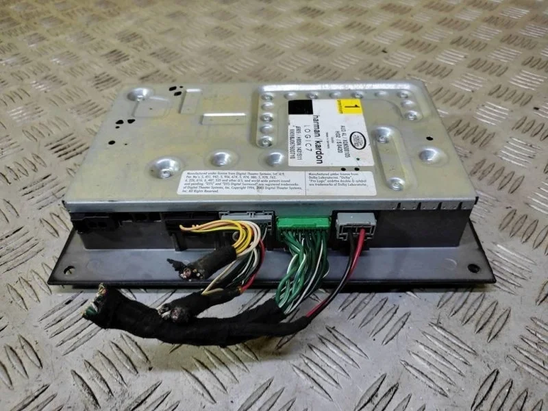 Усилитель музыкальный Land Rover Range Rover Sport I 2005-2013 2006 XQK500105 2.7 D 276DT V6