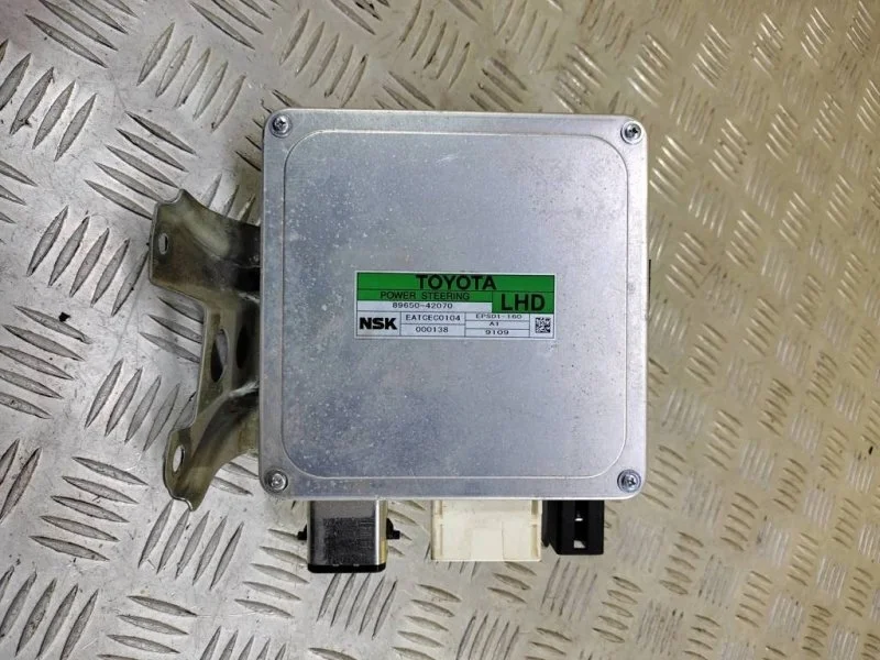 Блок электронный Toyota Rav 4 (Xa30) (2005-2014) 2009 8965042070 2.4 I 2AZFE