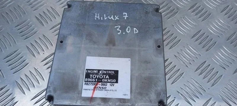 Блок управления двигателем Toyota Hilux (2005-2015) 2014 896610KN50 3.0 D 1KDFTV