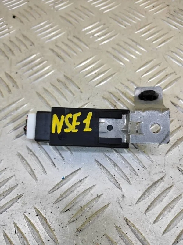 Блок иммобилайзера Mitsubishi L200 (2006-2015) 2010 MN141557 2.5 D 4D56