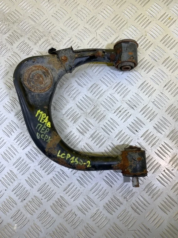 Рычаг передний правый Toyota Land Cruiser Prado 150 (2009-2023) 2018 4861060070 2.8 D 1GDFTV