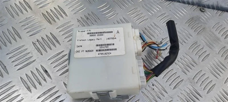 Блок электронный Nissan Pathfinder (R51M) 2004-2013 2006 98800EB300 ВНЕДОРОЖНИК 2.5 D YD25
