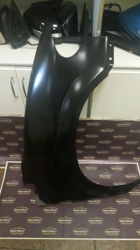 Крыло переднее правое Chrysler Voyager Iv 2001-2007 2002 05018444AA