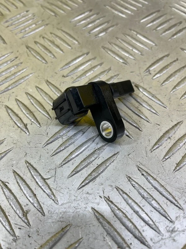 Датчик ABS передний левый Toyota Land Cruiser Prado 120 (2002-2009) 2002 8954360050