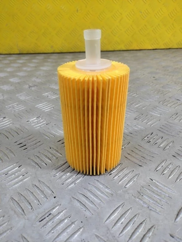 Фильтр масляный Toyota Rav 4 (Xa30) (2005-2014) 2010 04152YZZA4