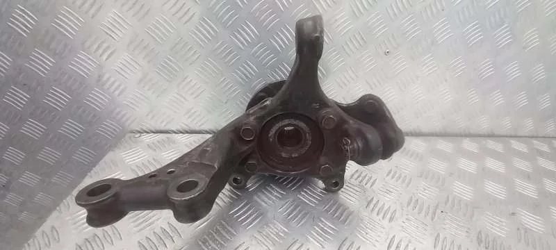 Кулак поворотный правый Toyota Rav 4 (Xa30) (2005-2014) 2006 4321142080 2.0 I 1AZFE