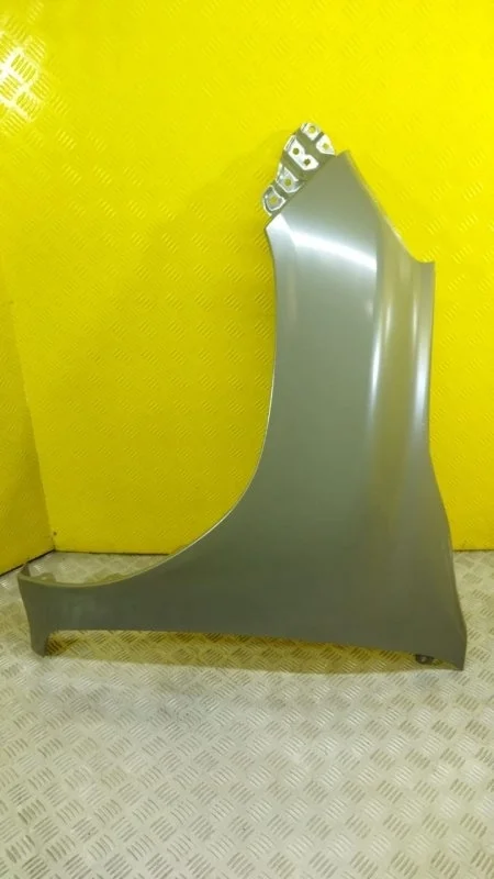 Крыло переднее левое Toyota Hilux (2015-2021) 2018 53812KK030