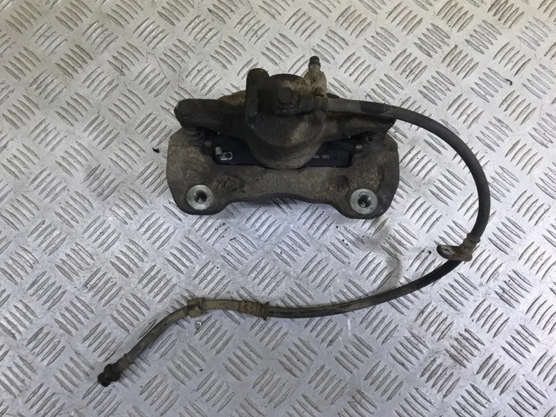 Суппорт передний левый Mitsubishi L200 (2015-2022) 2018 4605A201 ПИКАП 2.4 D 4N15