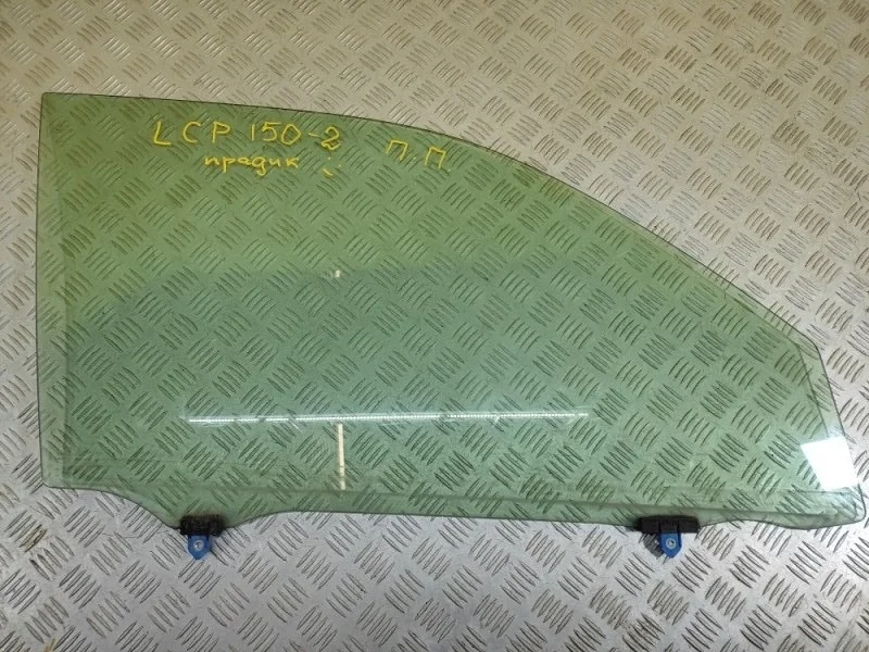 Стекло двери передней правой Toyota Land Cruiser Prado 150 (2009-2023) 2018 6810160600 2.8 D 1GDFTV