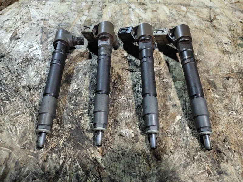 Форсунка Toyota Land Cruiser Prado 150 (2009-2023) 2018 2367019015 2.8 D 1GDFTV