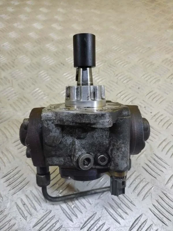 ТНВД Nissan Navara (D40) 2004-2015 2007 16700EC00A 2.5 D YD25DDTI