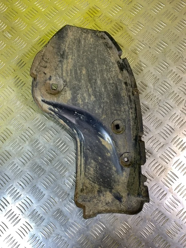 Пыльник Toyota Rav 4 (Xa30) (2005-2014) 2006 5259142070 2.0 I 1AZFE