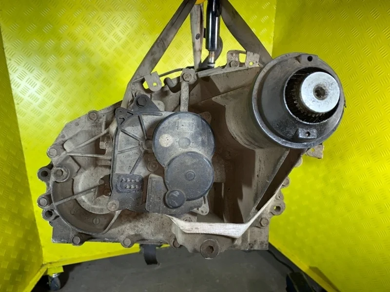 Раздаточная коробка Nissan Navara (D40) 2004-2015 2009 33100EA301 2.5 D YD25DDTI