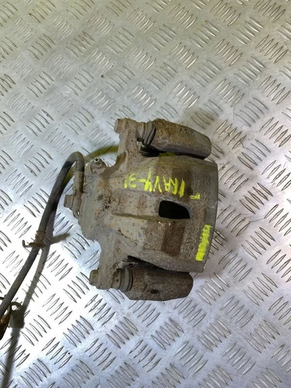 Суппорт передний левый Toyota Rav 4 (Xa30) (2005-2014) 2008 4775042090 2.0 I 1AZFE