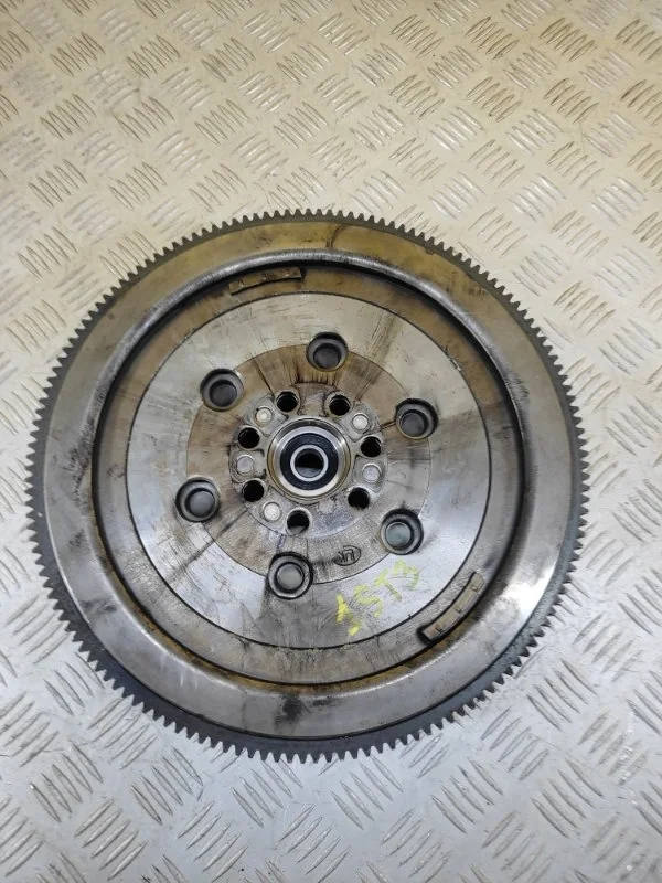 Маховик Mitsubishi L200 (2015-2022) 2016 1120A295 2.4 D 4N15