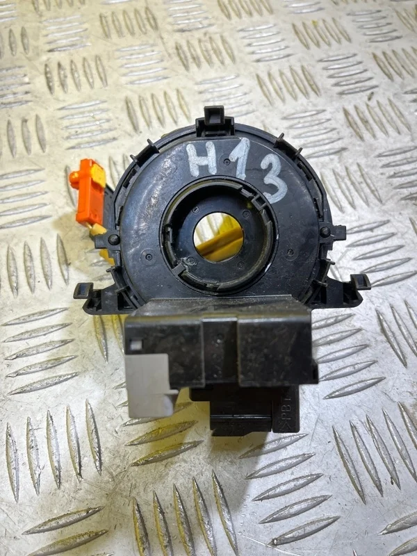 Шлейф руля Toyota Rav 4 (Xa30) (2005-2014) 2006 8430648030 2.2 D 2ADFTV