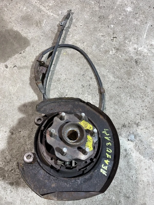 Кулак задний левый Nissan Pathfinder (R51M) 2004-2013 2006 43019EB300 ВНЕДОРОЖНИК 2.5 D YD25DDTI