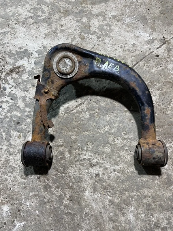 Рычаг передний левый Toyota Land Cruiser Prado 120 (2002-2009) 2004 4863060020 4.0 I 1GRFE