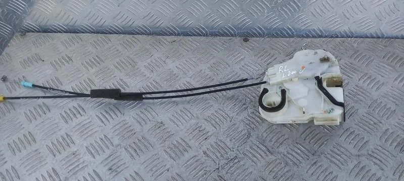 Замок двери задней левой Mitsubishi L200 (2015-2022) 2017 5745A425 ПИКАП 2.4 D 4N15