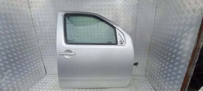 Стекло двери передней правой Nissan Pathfinder (R51M) 2004-2013 2007 80300EB310 ВНЕДОРОЖНИК 2.5 D YD25DDTI
