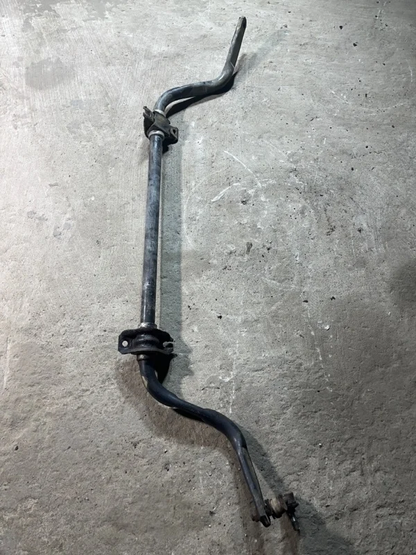 Стабилизатор подвески (поперечной устойчивости) передний Nissan Pathfinder (R51M) 2004-2013 2013 54611EB30B ВНЕДОРОЖНИК 2.5 D YD25DDTI