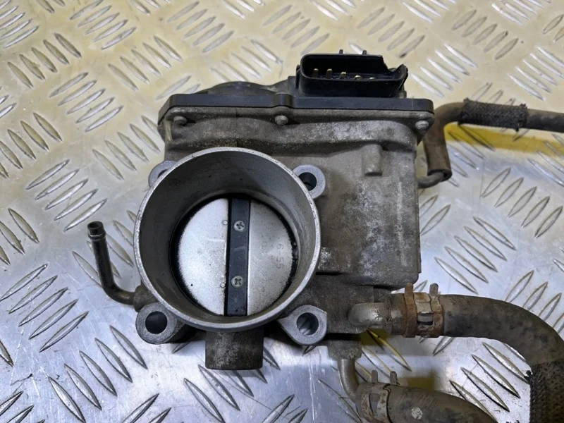 Заслонка дроссельная электрическая Toyota Rav 4 (Xa30) (2005-2014) 2009 2203028070 2.4 I 2AZFE