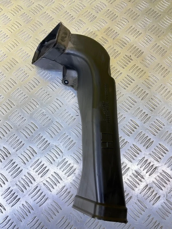 Воздуховод Nissan Pathfinder (R51M) 2004-2013 2007 27870EB000 ВНЕДОРОЖНИК 2.5 D YD25DDTI