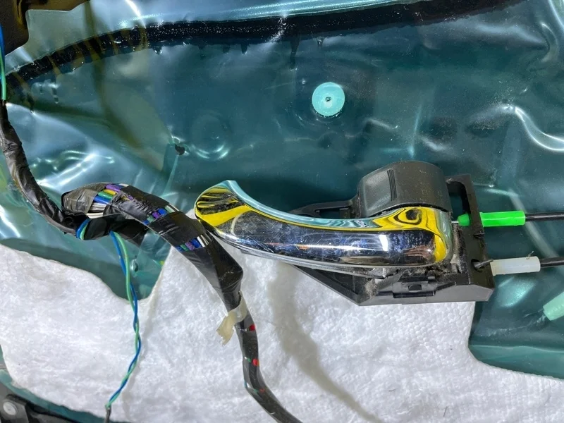 Ручка двери внутренняя передняя правая Toyota Rav 4 (Xa30) (2005-2014) 2009 6920533090B0 2.0 I 3ZRFAE