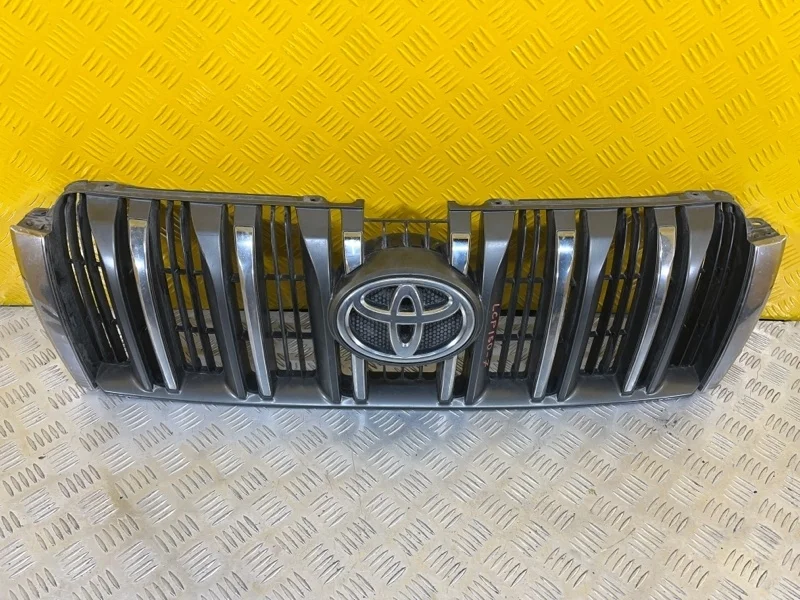 Решетка радиатора Toyota Land Cruiser Prado 150 (2009-2023) 2012 5310160731 ВНЕДОРОЖНИК 3.0 D 1KDFTV