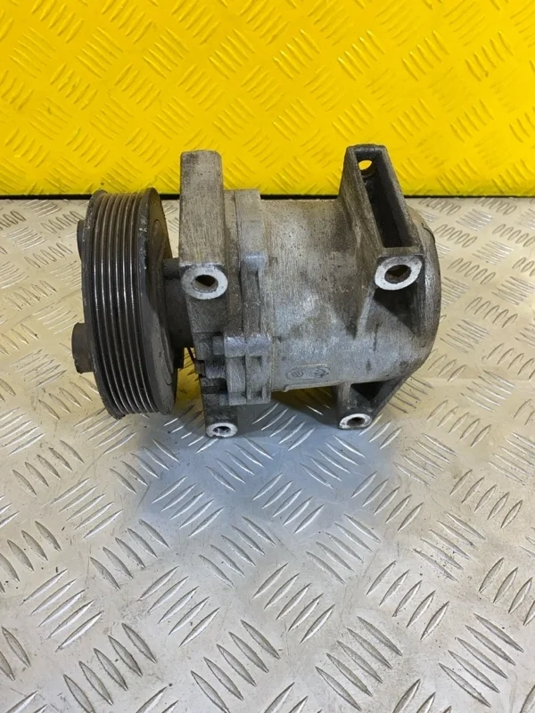 Компрессор кондиционера Nissan Navara (D40) 2004-2015 2009 92600EB40E 2.5 D YD25DDTI