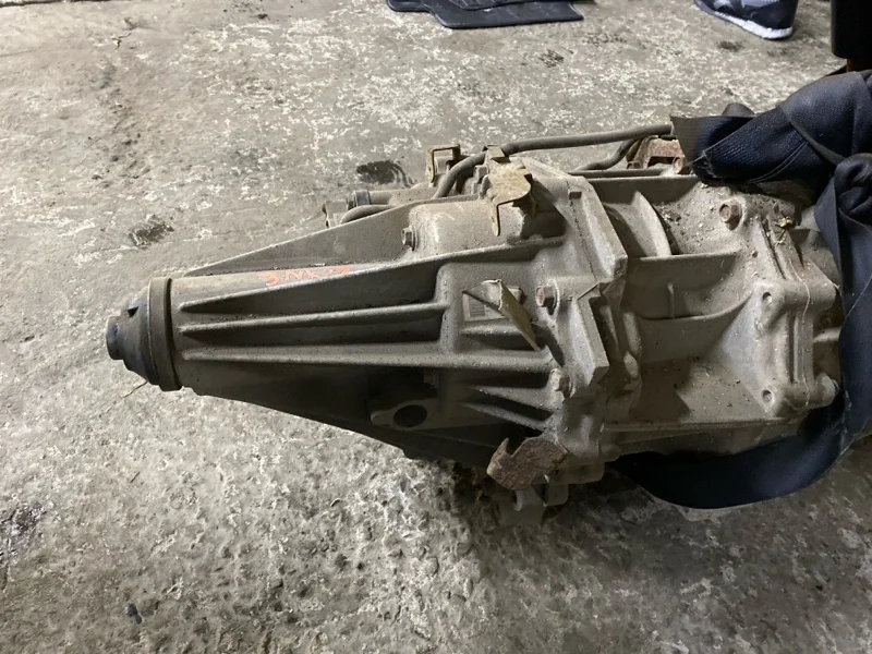 Раздаточная коробка Nissan Navara (D40) 2004-2015 2011 33100EA30A 2.5 D YD25DDTI