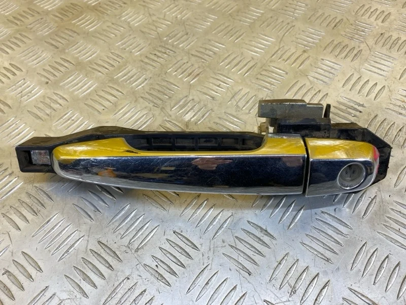 Ручка двери наружная передняя левая Mitsubishi L200 (2006-2015) 2007 5716A032 ПИКАП 2.5 D 4D56