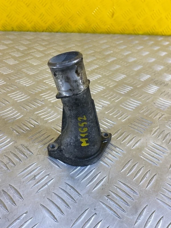 Корпус термостата Toyota Rav 4 (Xa30) (2005-2014) 2006 1632128020 2.0 I 1AZFE