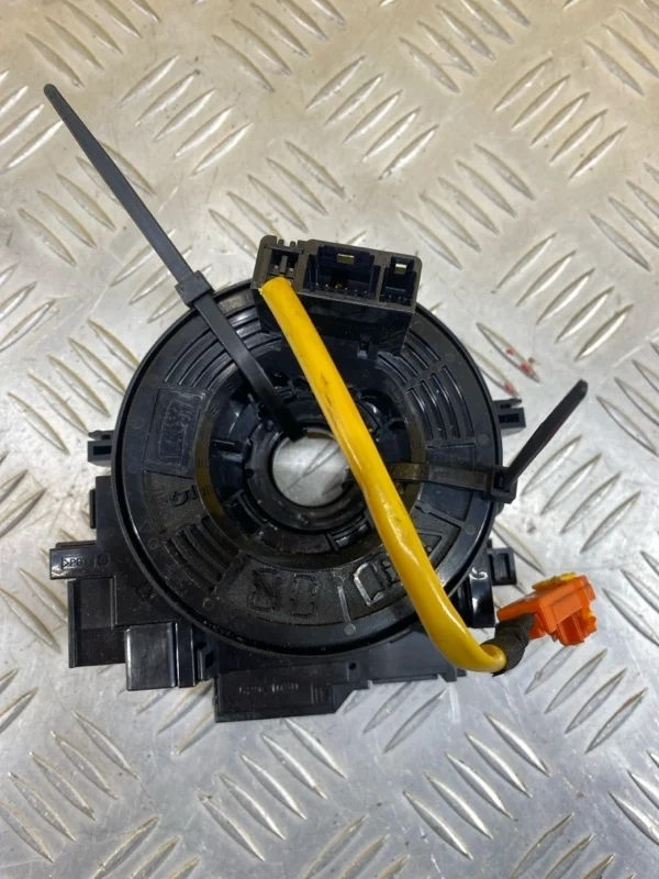 Шлейф руля Toyota Rav 4 (Ca40) (2012-2019) 2014 8924512040 ВНЕДОРОЖНИК 2.2 D