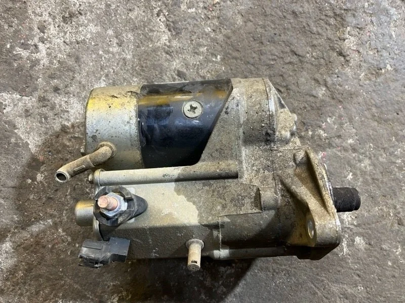 Стартер Toyota Hilux (2015-2021) 2020 281000L052 ПИКАП 2.4 D 2GDFTV