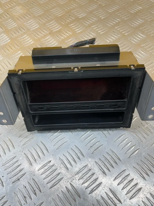 Дисплей (инфоцентр) Mitsubishi L200 (2006-2015) 2011 8750A190 ПИКАП 2.5 D 4D56