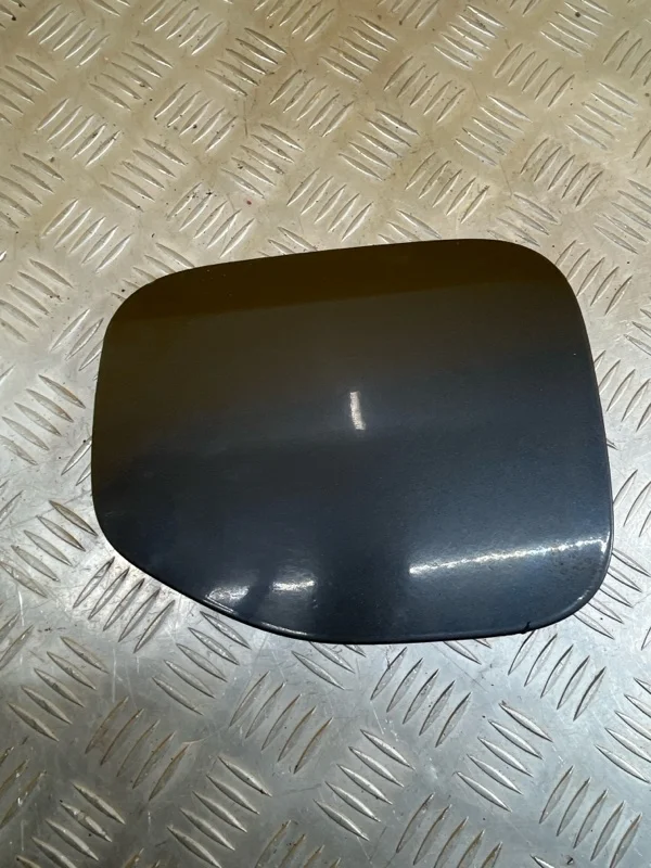 Лючок топливного бака Toyota Land Cruiser Prado 120 (2002-2009) 2004 7735060070 3.0 D 1KDFTV