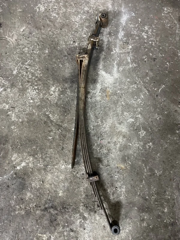 Рессора задняя Mitsubishi L200 (2006-2015) 2012 4150A174 2.5 D 4D56