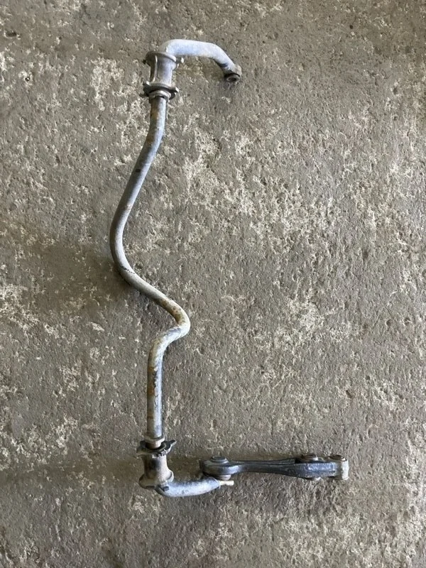 Стабилизатор подвески (поперечной устойчивости) задний Toyota Land Cruiser 200 (2008-2021) 2008 4880560110 ВНЕДОРОЖНИК 4.5 D 1VDFTV