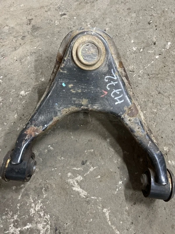 Рычаг передний левый Mitsubishi L200 (2015-2022) 2018 4010A147 2.4 D 4N15