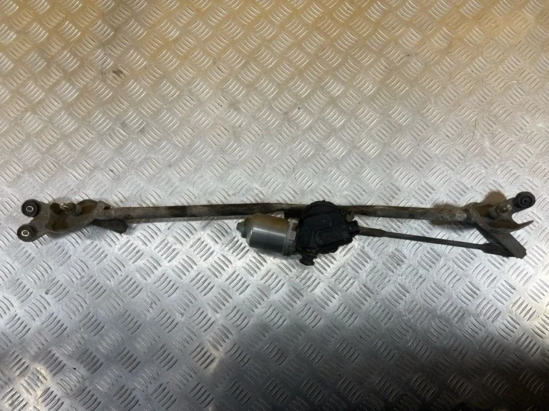 Механизм стеклоочистителя (трапеция дворников) Toyota Land Cruiser 200 (2008-2021) 2008 8511060400 ВНЕДОРОЖНИК 4.5 D 1VDFTV