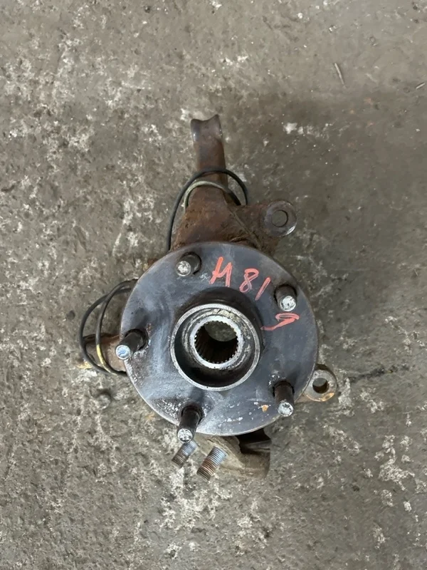 Кулак поворотный правый Toyota Rav 4 (Xa30) (2005-2014) 2006 4321142080 2.0 I 1AZFE